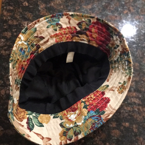 Flowered Bucket Hat, One Size by C Est. 1946 - Picture 3 of 5